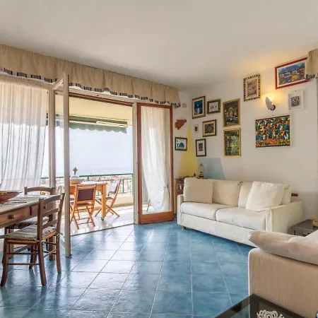 公寓 Degli Ulivi By Interhome